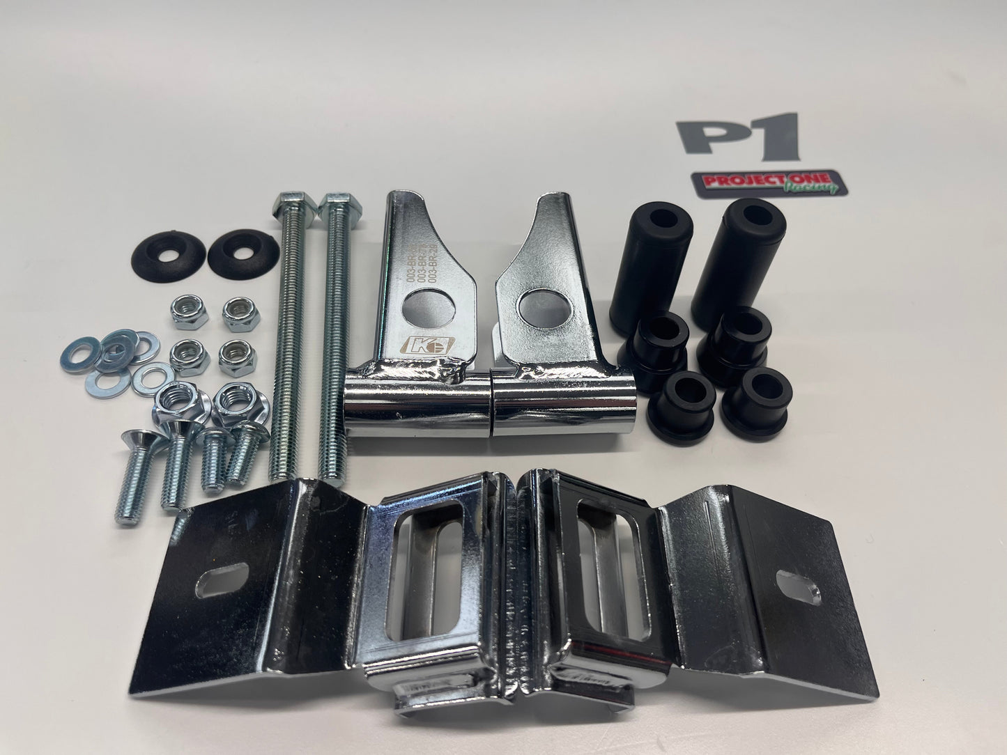 HULK PLASTIC REAR BUMPER FITTING KIT - P1101