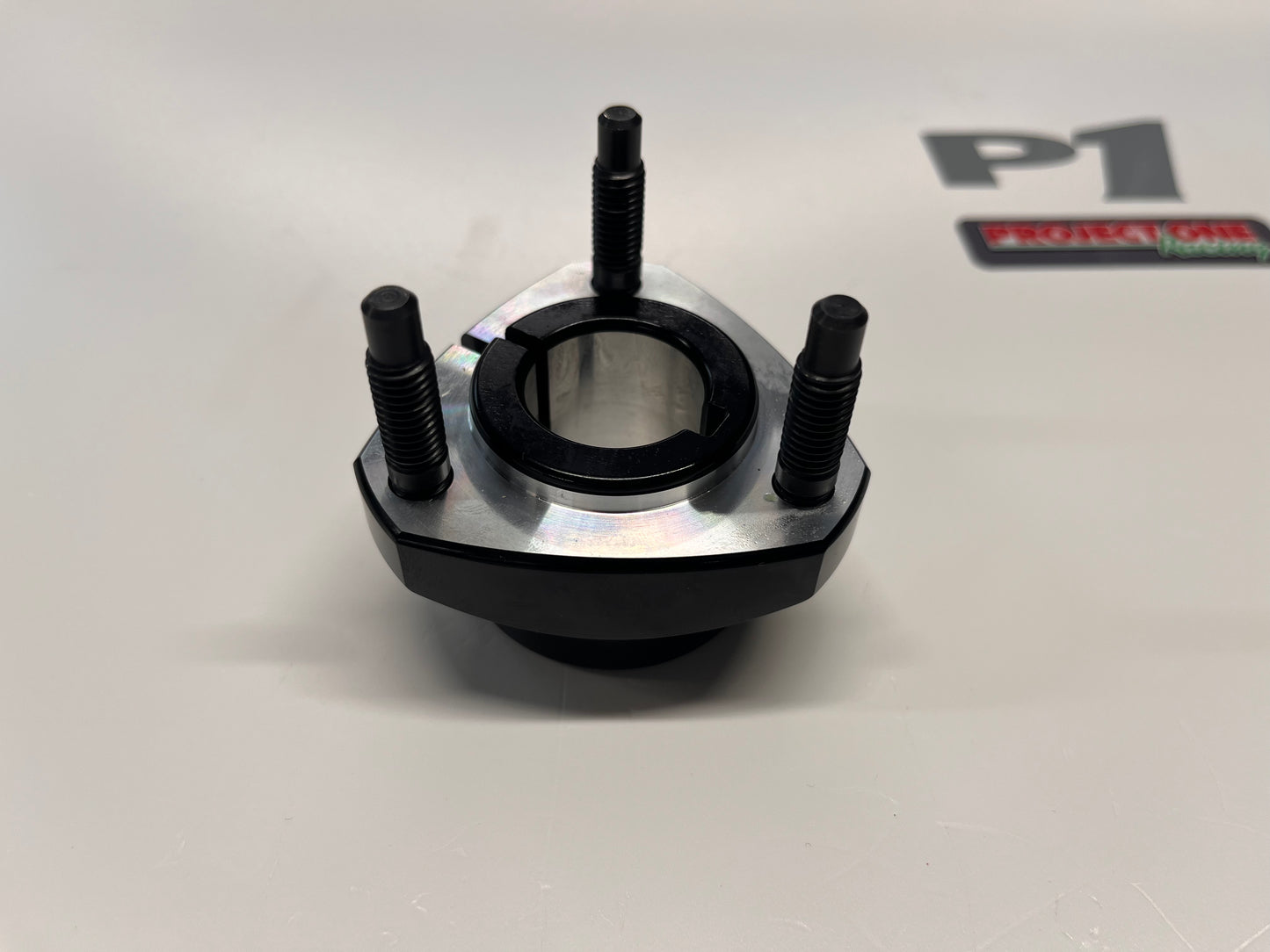 REAR HUB - P1153
