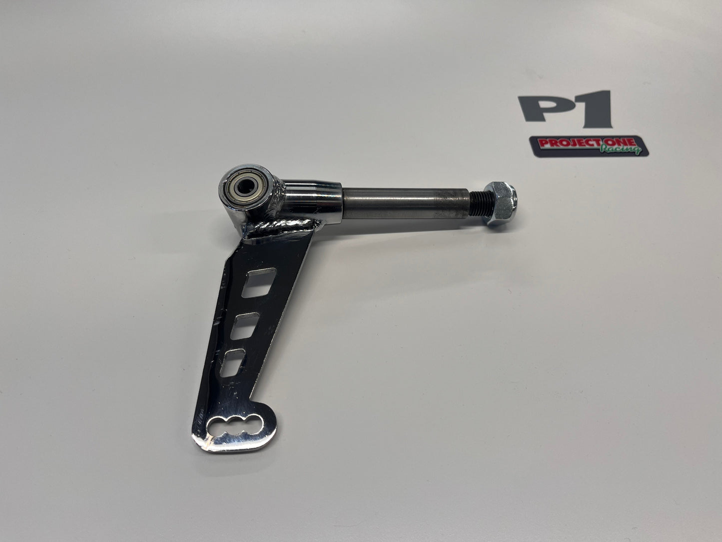 STUB AXLE RH - P1164
