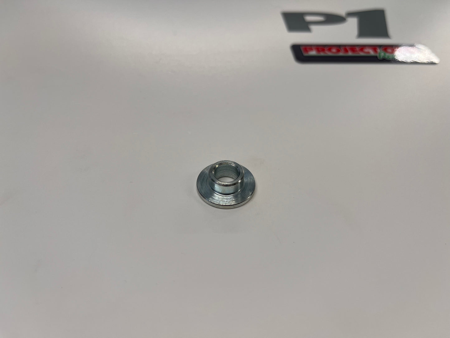 STUB AXLE BOLT TOP HAT - P148