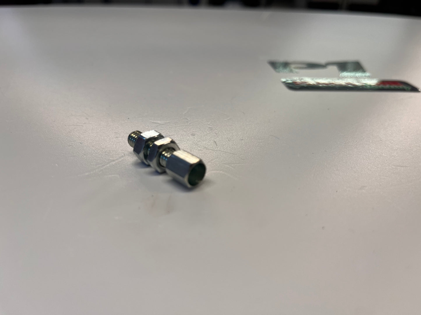 THROTTLE CABLE ADJUSTER - P1118